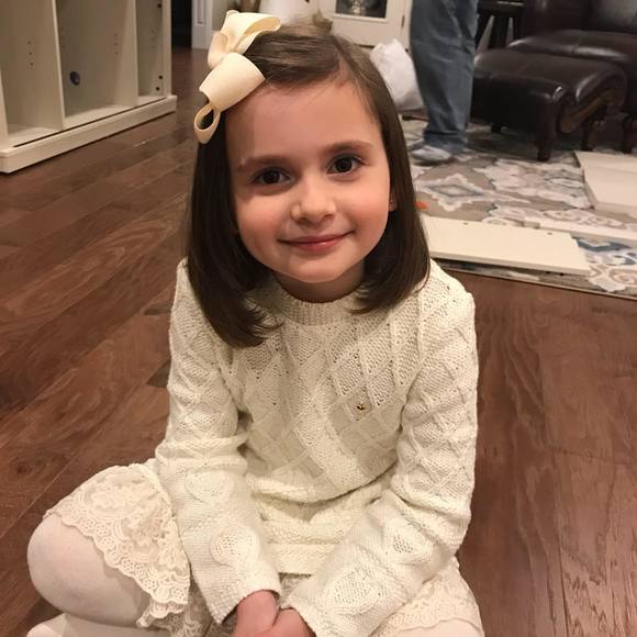 Meet your Posher, Kendra - Picture 1 of 1